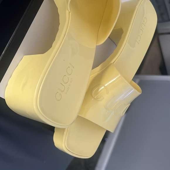 Warn but still in great condition box included! - Picture 5 of 10